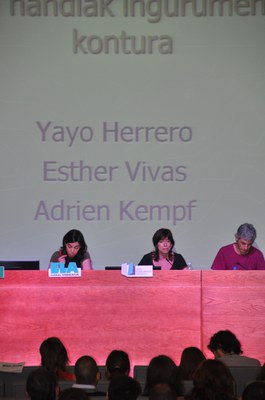 Justizia irizpideekin muga fisikoetara egokitu