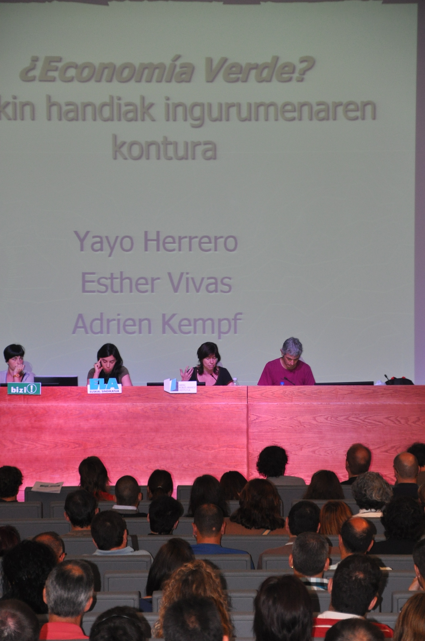 Justizia klimatikoak eta sozialak batera joan behar dute