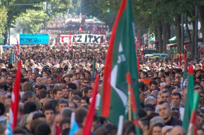 Krisiak irtenbidea du ezkerreko ate subiranotik