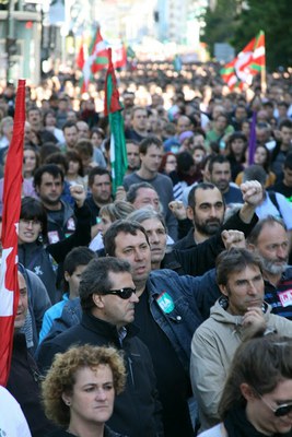 Langabeziaren igoera eta gizarte babesaren jaitsiera